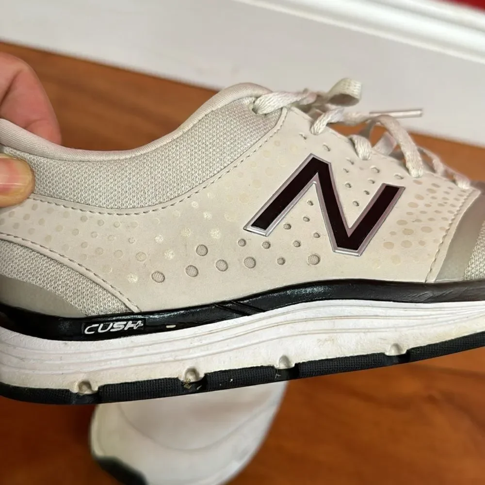 New Balance Light Gray/White Cush Running Shoes Women’s‎ Size 8.5